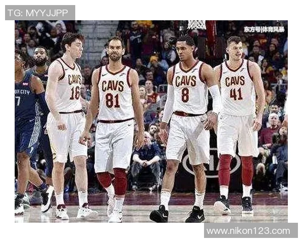 亨特承认骑士队普遍不满，全员主动担责